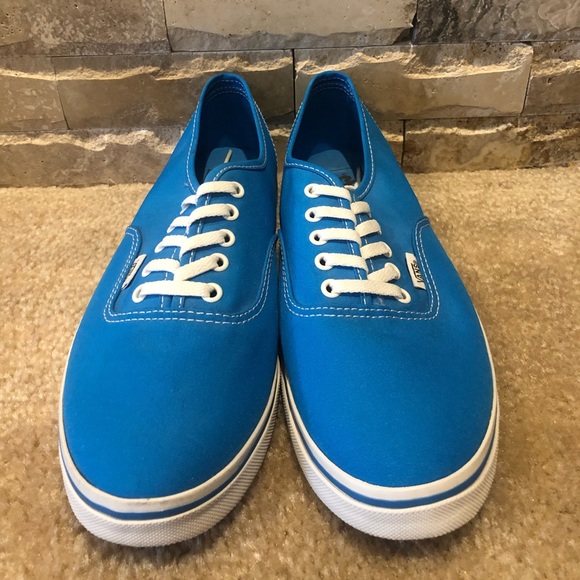 royal blue authentic vans